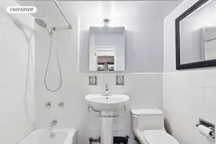 345 E 69th St, New York City, NY 10021 - Photo 4