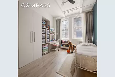 28 W 38th Street #6E, New York City, NY 10018 - Photo 12