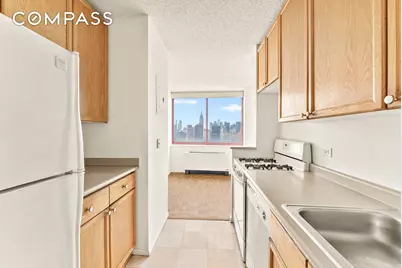 4-74 48th Avenue #PH2B, New York City, NY 11109 - Photo 8