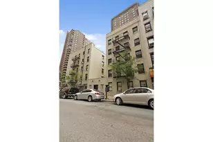 240 E 24th St, New York City, NY 10010 - Photo 10