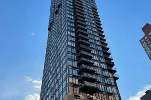 300 E 93rd St, New York City, NY 10128 - Photo 12