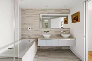 322 W 57th St, New York City, NY 10019 - Photo 10