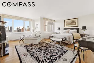 322 W 57th St, New York City, NY 10019 - Photo 8