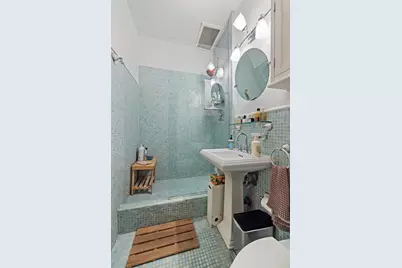 11 Charlton Street #1A, New York City, NY 10014 - Photo 10