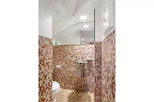45 W 54th St, New York City, NY 10019 - Photo 14
