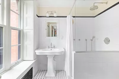 29 Garden Place, New York City, NY 11201 - Photo 12