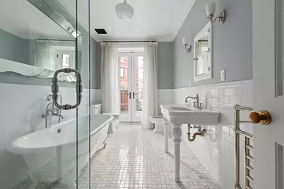 29 Garden Place, New York City, NY 11201 - Photo 8