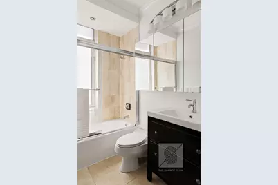 145 E 48th Street #24F, New York City, NY 10017 - Photo 8