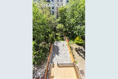 1050 Sterling Place, New York City, NY 11213 - Photo 12