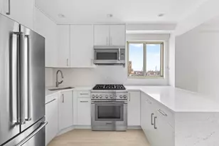 137 E 13th St, New York City, NY 10003 - Photo 2