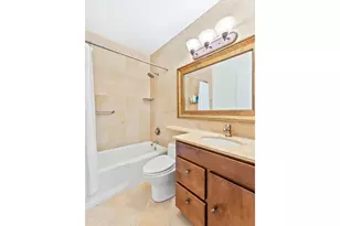 245 E 93rd St, New York, NY 10128 - Photo 8