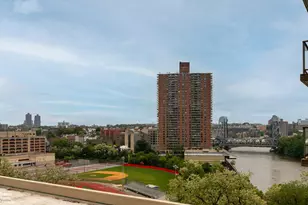 2500 Johnson Ave, New York City, NY 10463 - Photo 32