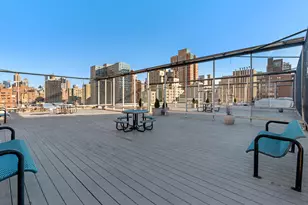 215 E 24th St, New York City, NY 10010 - Photo 8