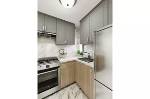 2 W 90th St, New York, NY 10024 - Photo 4