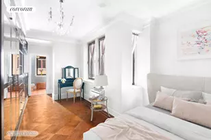 205 W 57th St, New York City, NY 10019 - Photo 2