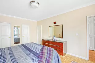167 E 61st St, New York City, NY 10065 - Photo 16