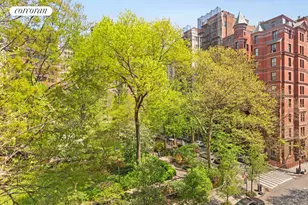 22 Gramercy Pk S, New York City, NY 10003 - Photo 22