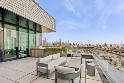 45-30 Pearson Street #6F, New York City, NY 11101 - Photo 16