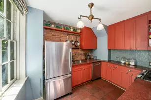 422 W 46th St, New York City, NY 10036 - Photo 6