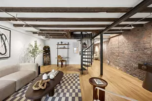 197 W Houston St, New York City, NY 10014 - Photo 4