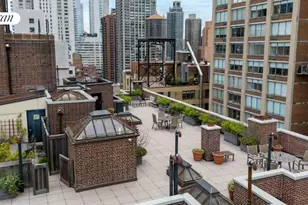 419 E 57th St, New York City, NY 10022 - Photo 12