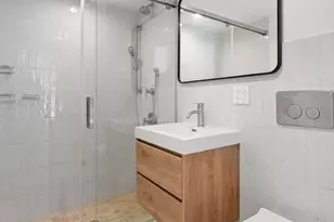 40 Clermont Ave, New York City, NY 11205 - Photo 12