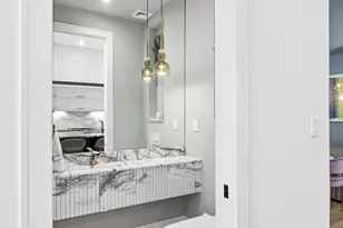 360 Furman St, New York City, NY 11201 - Photo 12