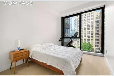 4507 Court Square #6G, New York City, NY 11101 - Photo 4