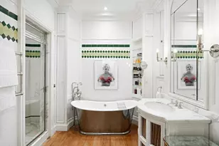 4 E 66th St, New York City, NY 10065 - Photo 14