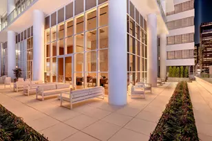 200 E 59th St, New York City, NY 10022 - Photo 12