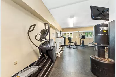 5355 Henry Hudson Parkway W #4G, Bronx, NY 10471 - Photo 10