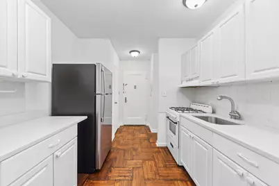 5355 Henry Hudson Parkway W #4G, New York City, NY 10471 - Photo 6