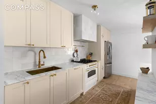 135 E 83rd St, New York City, NY 10028 - Photo 4