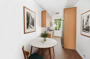 250 W 24 St, New York City, NY 10011 - Photo 6