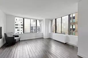 445 5th Ave, New York City, NY 10016 - Photo 2