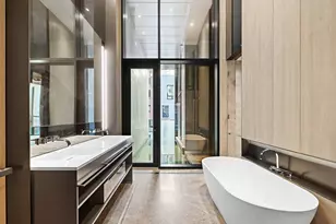 522 W 29th St, New York City, NY 10001 - Photo 8