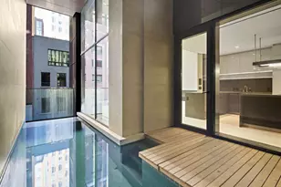 522 W 29th St, New York City, NY 10001 - Photo 2