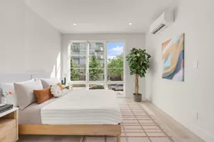 166 Washington Ave, New York City, NY 11205 - Photo 4