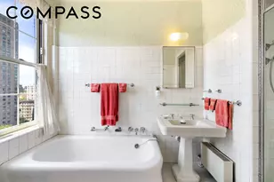 1220 Park Ave, New York City, NY 10128 - Photo 10