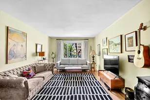 520 E 90th St, New York City, NY 10128 - Photo 1