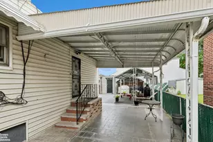166-18 120th Ave, New York City, NY 11434 - Photo 24