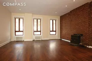 442 W 44th St, New York City, NY 10036 - Photo 6
