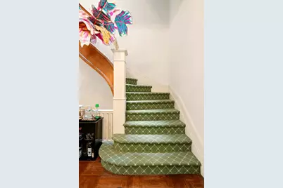 321 W 77th Street, New York City, NY 10024 - Photo 8