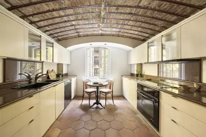 27 W 67th Street #2FE, New York City, NY 10023 - Photo 6