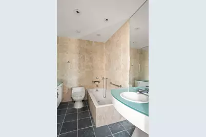 27 W 67th Street #8REW, New York City, NY 10023 - Photo 8