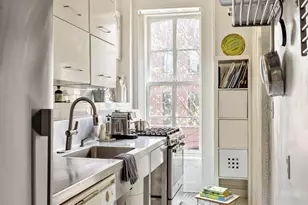 294 Hicks St, New York City, NY 11201 - Photo 6