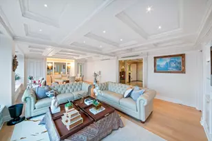 160 Central Park S, New York City, NY 10019 - Photo 4