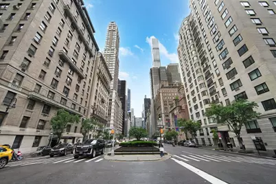 115 E 61st Street #10A, New York City, NY 10065 - Photo 12