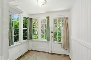 40-21 48th St, New York City, NY 11104 - Photo 6