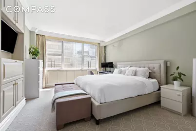 175 E 62nd Street #9D, New York City, NY 10065 - Photo 6